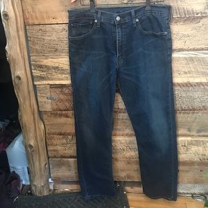Levi’s 504 jeans